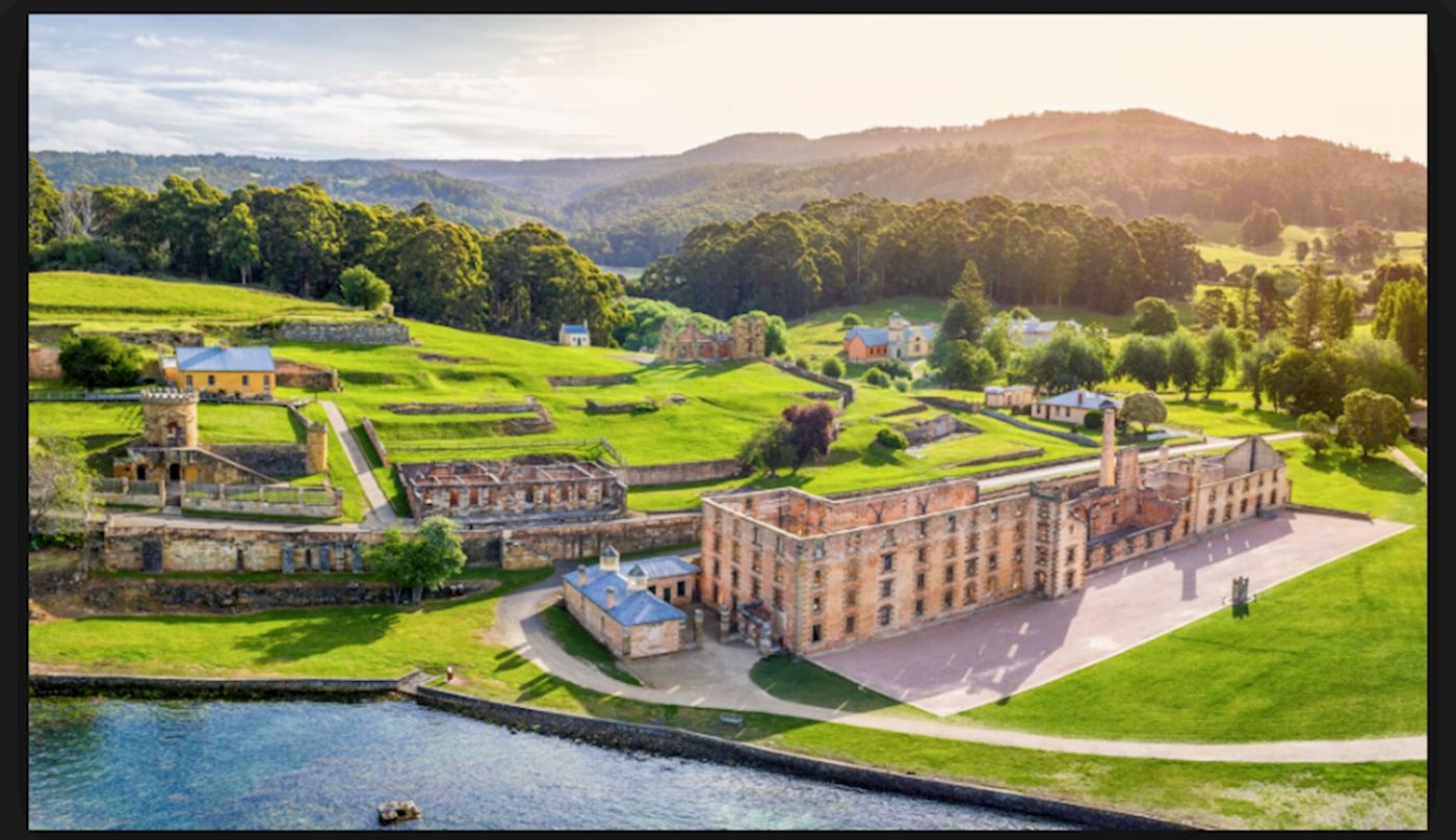 Tassie Tours Port Arthur, Tasman Sights and Harbour Cruise