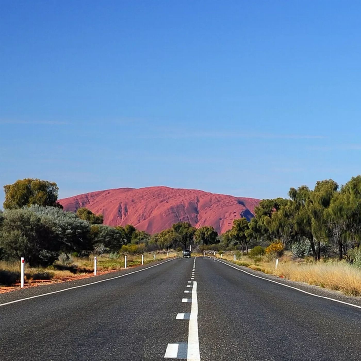 AAT Kings Ayers Rock to Alice Springs Transfer