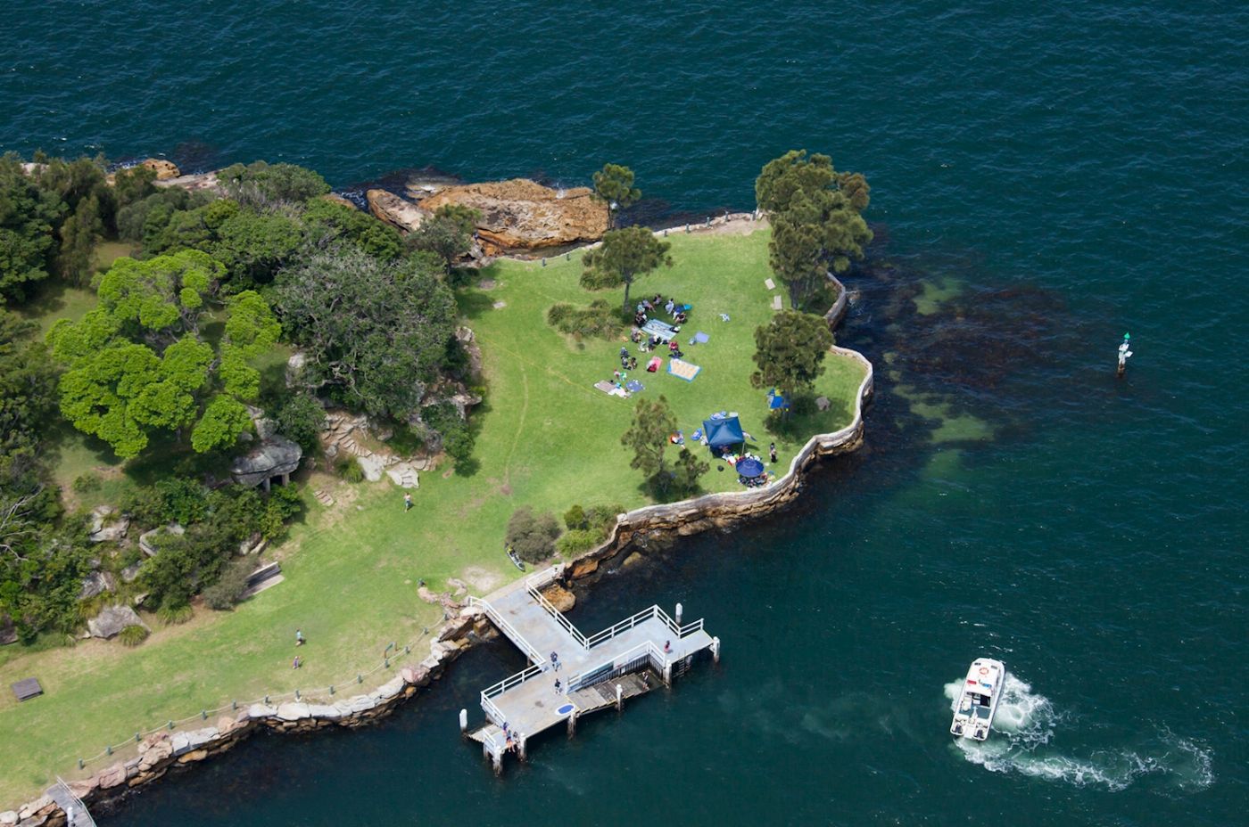 Captain Cook Cruises Sydney: Hop On Hop Off Harbour Explorer - 2 Day Pass