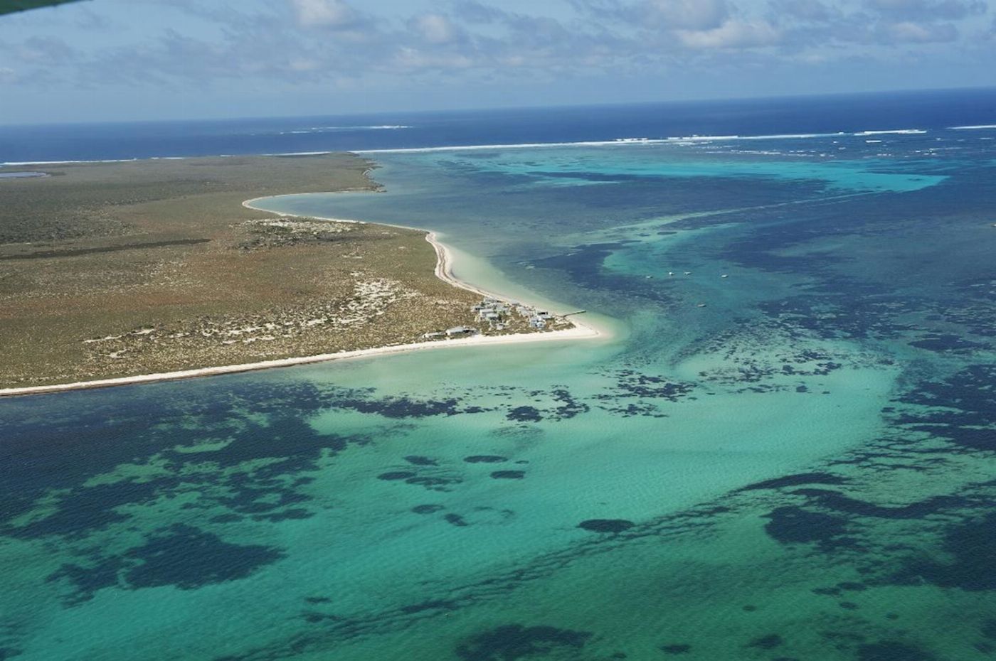 Kalbarri Scenic Flights Abrolhos Islands & Batavia Shipwreck Tour