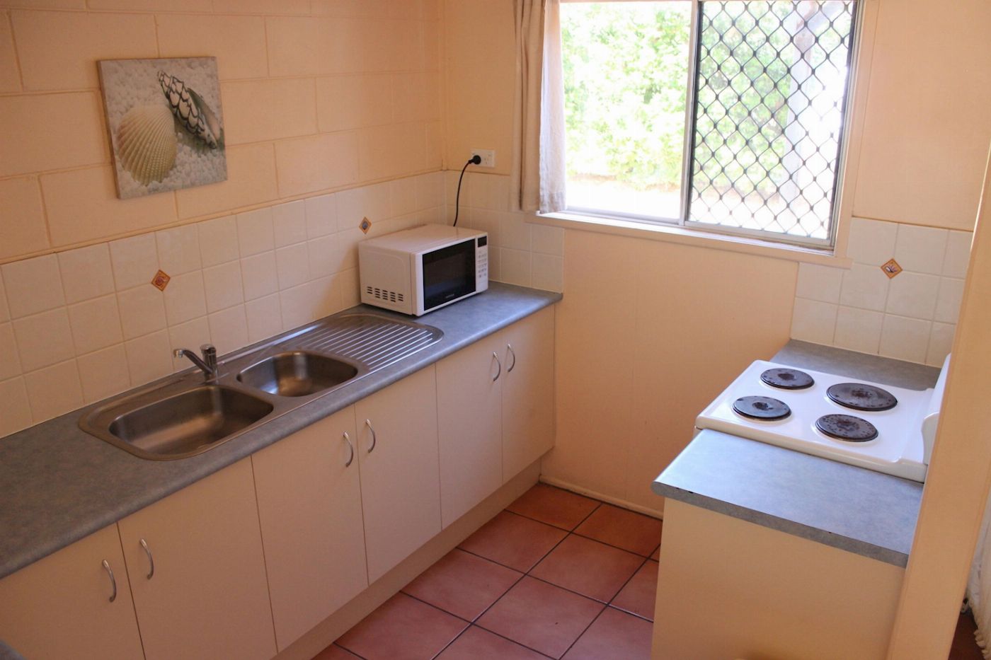 Pippies Accommodation (Private Apartment, Sleeps 5)