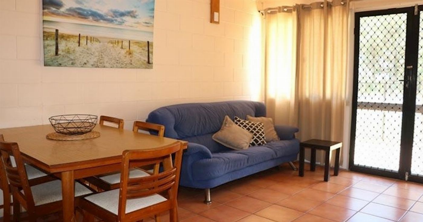 Pippies Accommodation (Private Apartment, Sleeps 6)