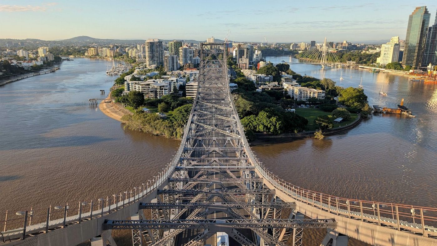 Story Bridge Adventure Climb Dawn Climb