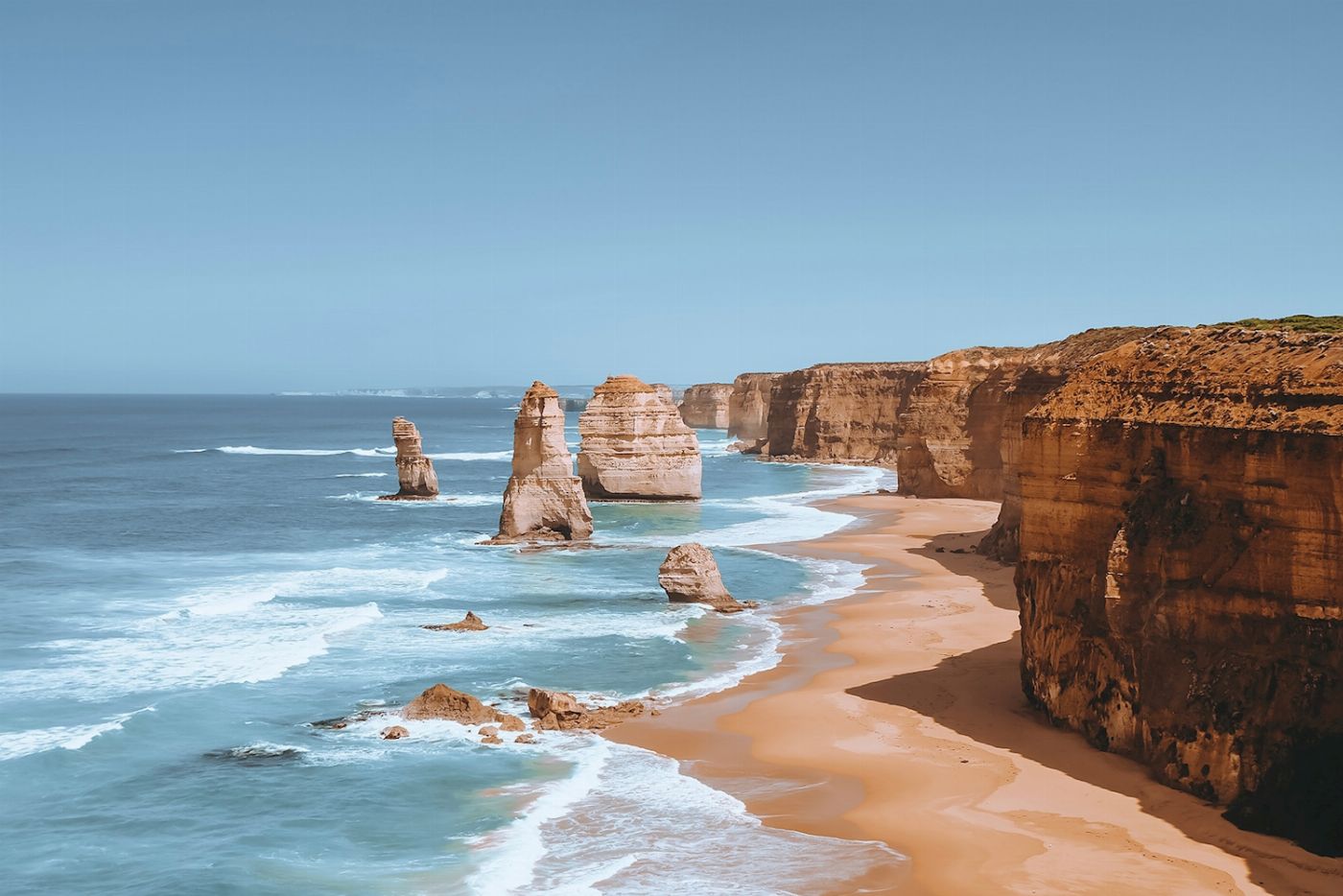 Hike & Seek Small Group - 12 Apostles, Great Otways & Great Ocean Road Day Tour