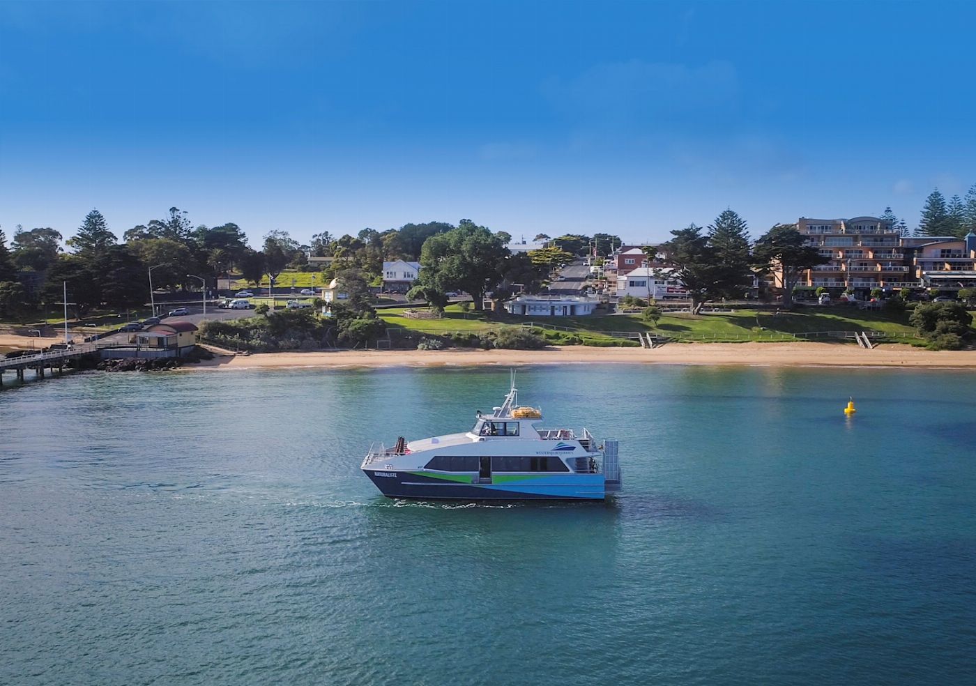 Explore Australia French & Phillip Island Wildlife Expedition
