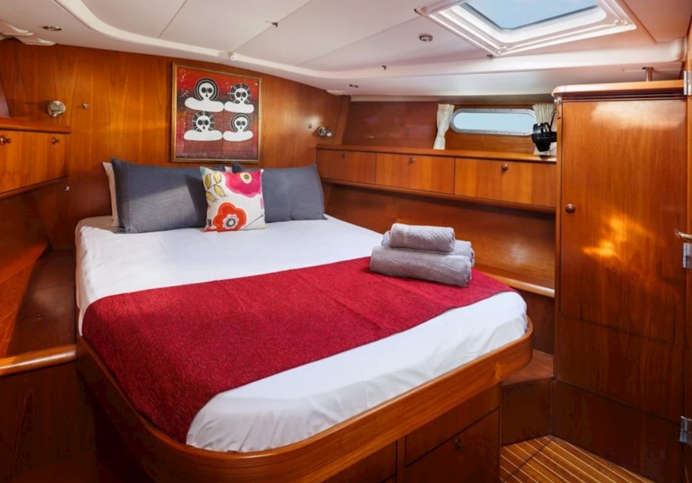 Providence V Sailing MiLady Private Yacht Charter | Overnight