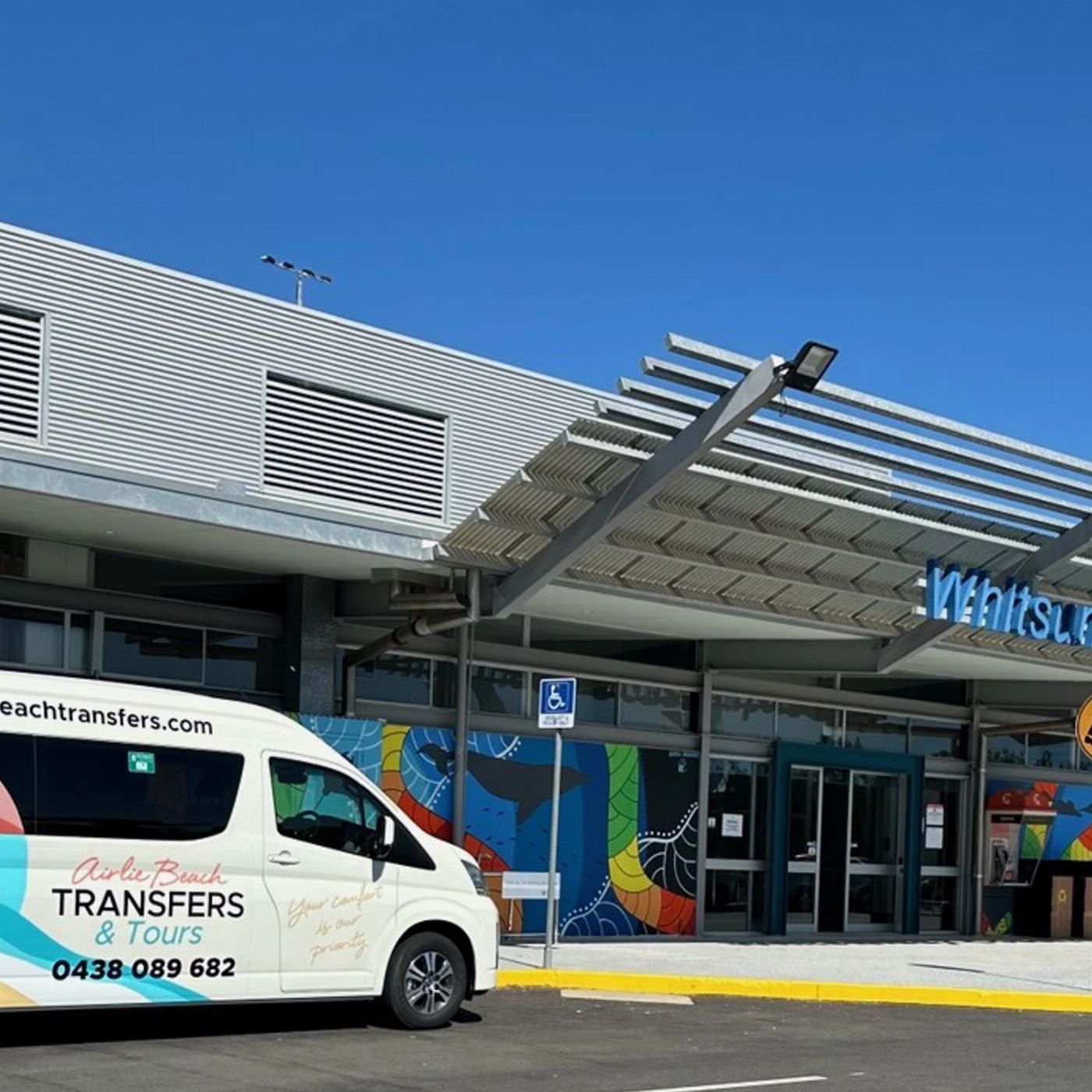 Airlie Beach Transfers Shuttle Transfer from Proserpine Airport to Airlie Beach (Shared Service)