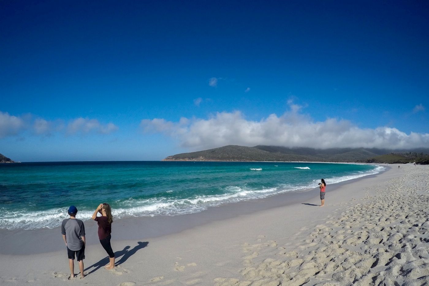 Tours Tasmania Wineglass Bay Beach Hike Active Day Tour