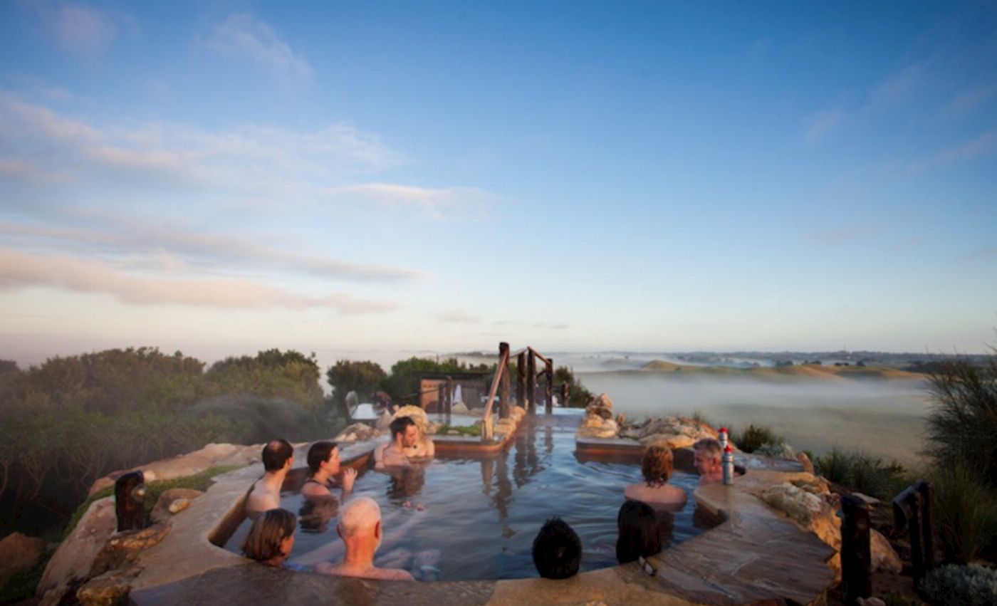 Explore Australia Peninsula Hot Springs & Sightseeing - Day Tour