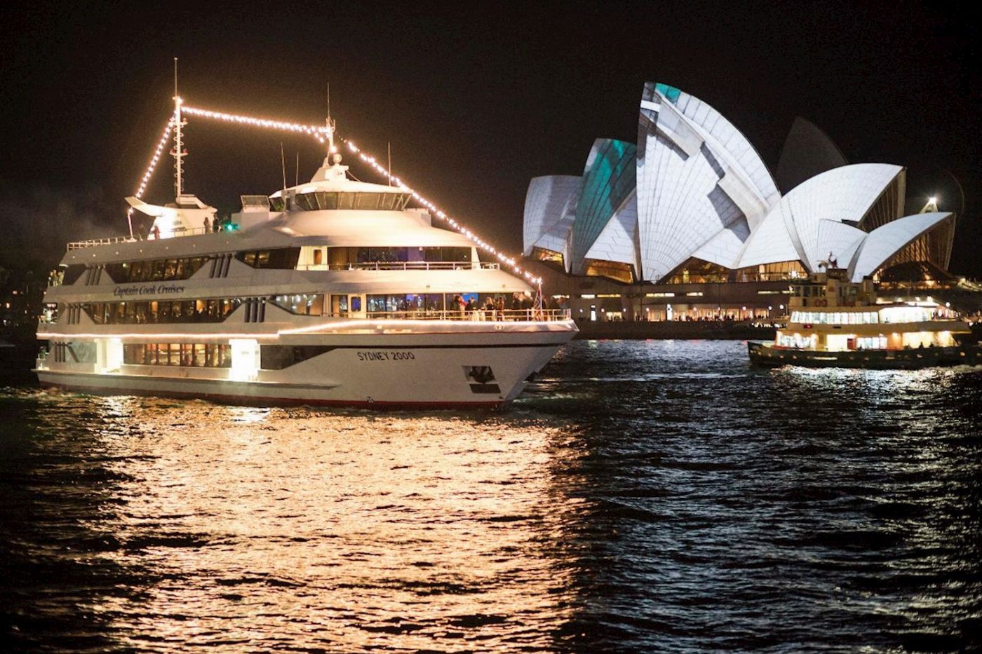 Captain Cook Cruises Sydney: 6-Course Gold Degustation Dinner Cruise
