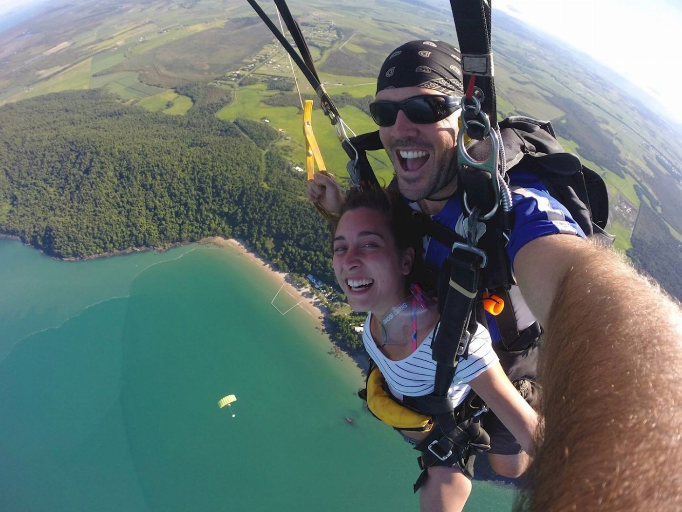 SKYONE Cairns Tandem Skydive up to 14,000ft - Self Drive