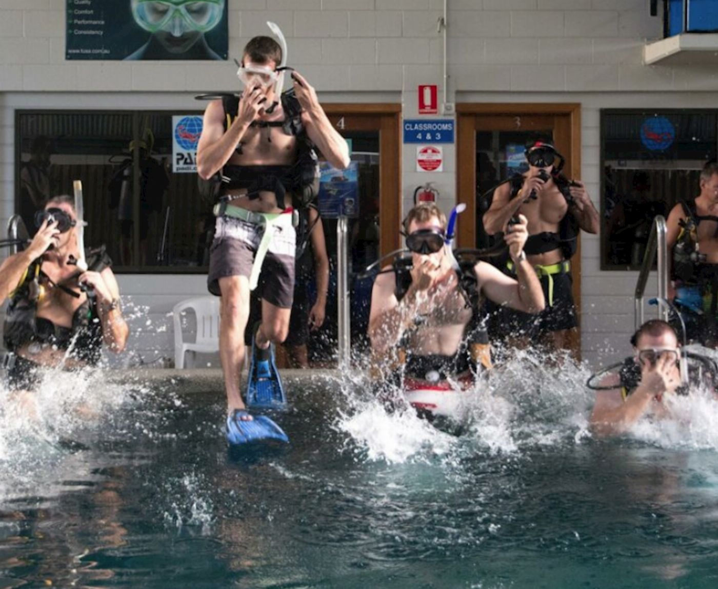 Divers Den PADI Open Water & Advanced (6 Day 3 Night Liveaboard)