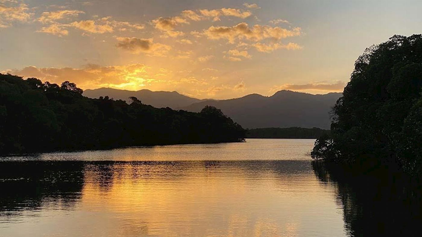 Cairns River Cruises Sunset Sightseeing Tour