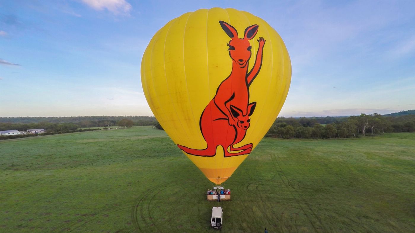Cairns Classic Hot Air Balloon Ride (With Return transfers)
