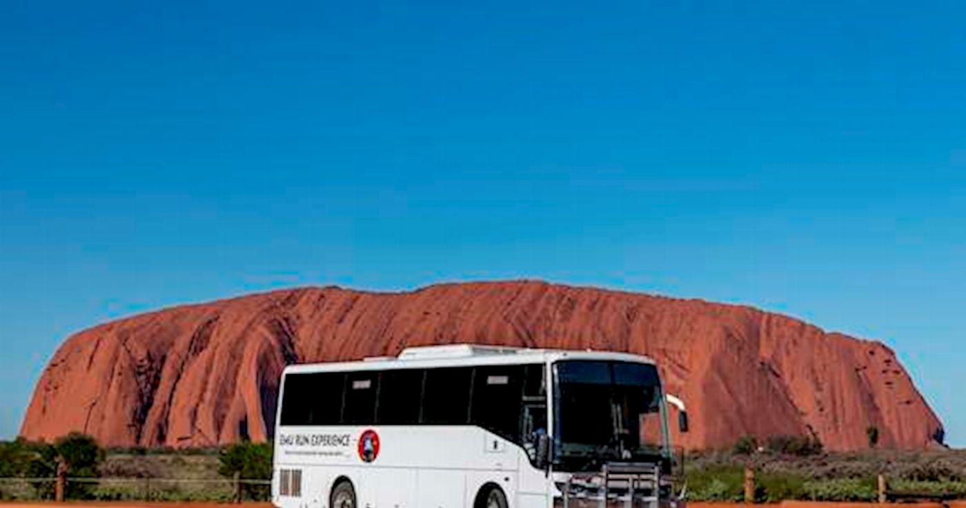 Emu Run Uluru Coach Transfer - Alice Springs To Ayers Rock