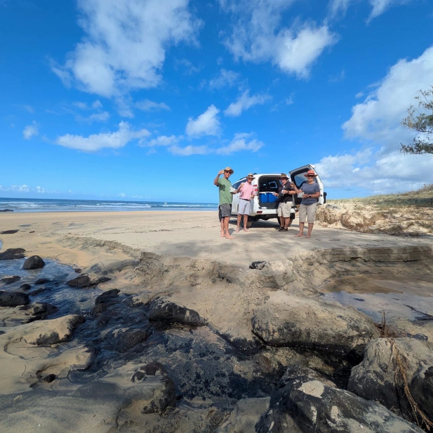 Fraser Experience Tours K'gari Exclusive Tour