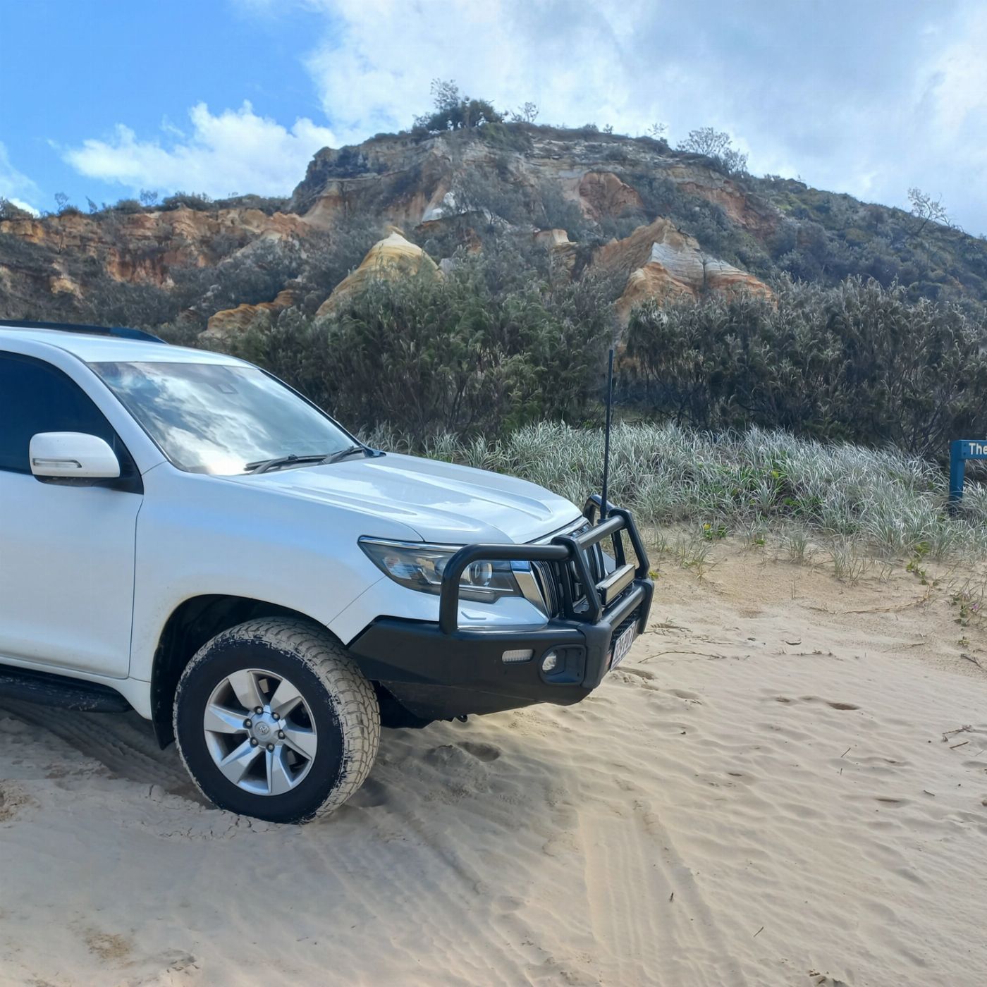 Fraser Experience Tours K'gari Exclusive Tour