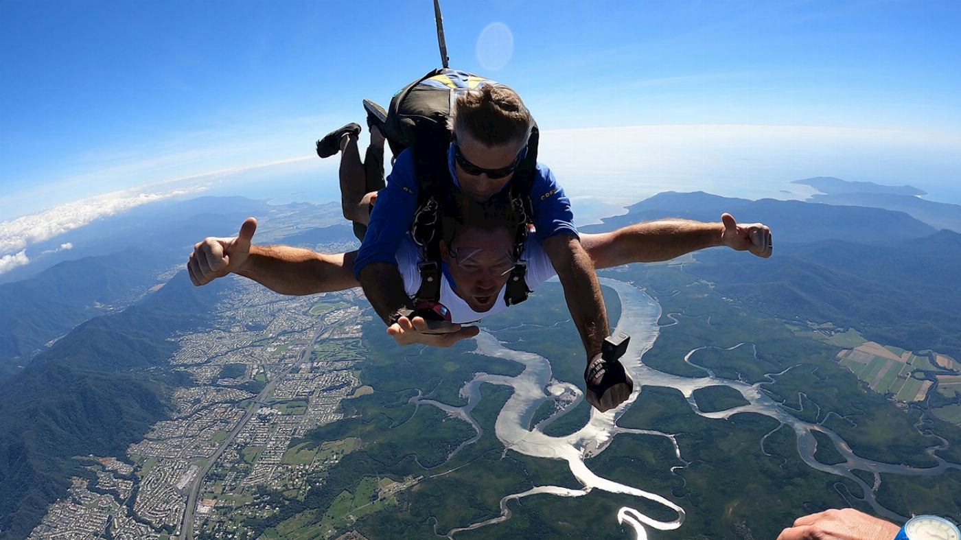 Skydive Australia Cairns Tandem 15,000ft Skydive (With Transfer)