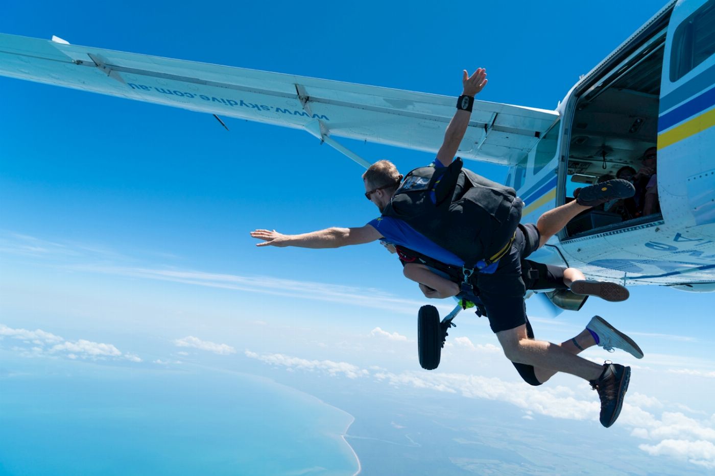 Skydive Australia Mission Beach Tandem 15,000ft Skydive (Self Drive)