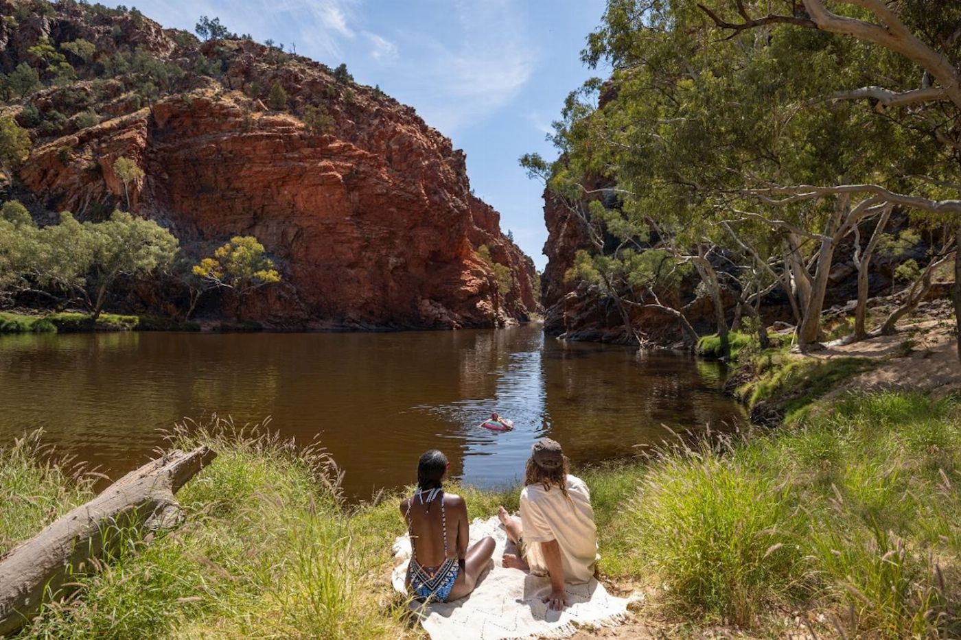Autopia Tours West MacDonnell Ranges Tjoritja Tour