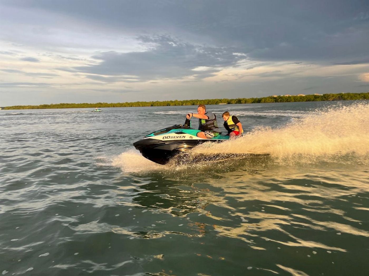 00Seven Adventures Family Fun Package