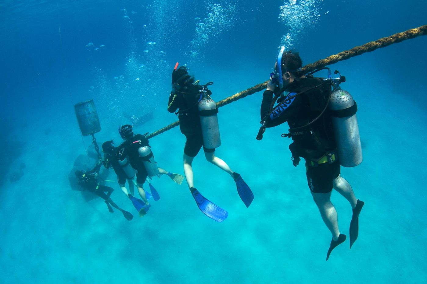 Divers Den PADI Advanced Course (2 Day 1 Night Liveaboard)