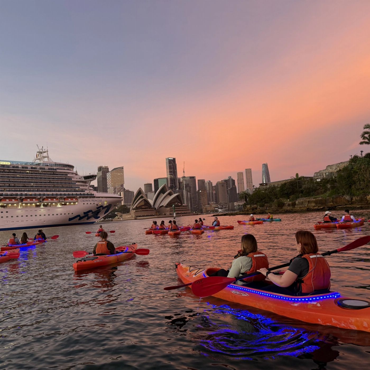 Sydney Kayak Experience Sunrise Paddle (Single Kayak)