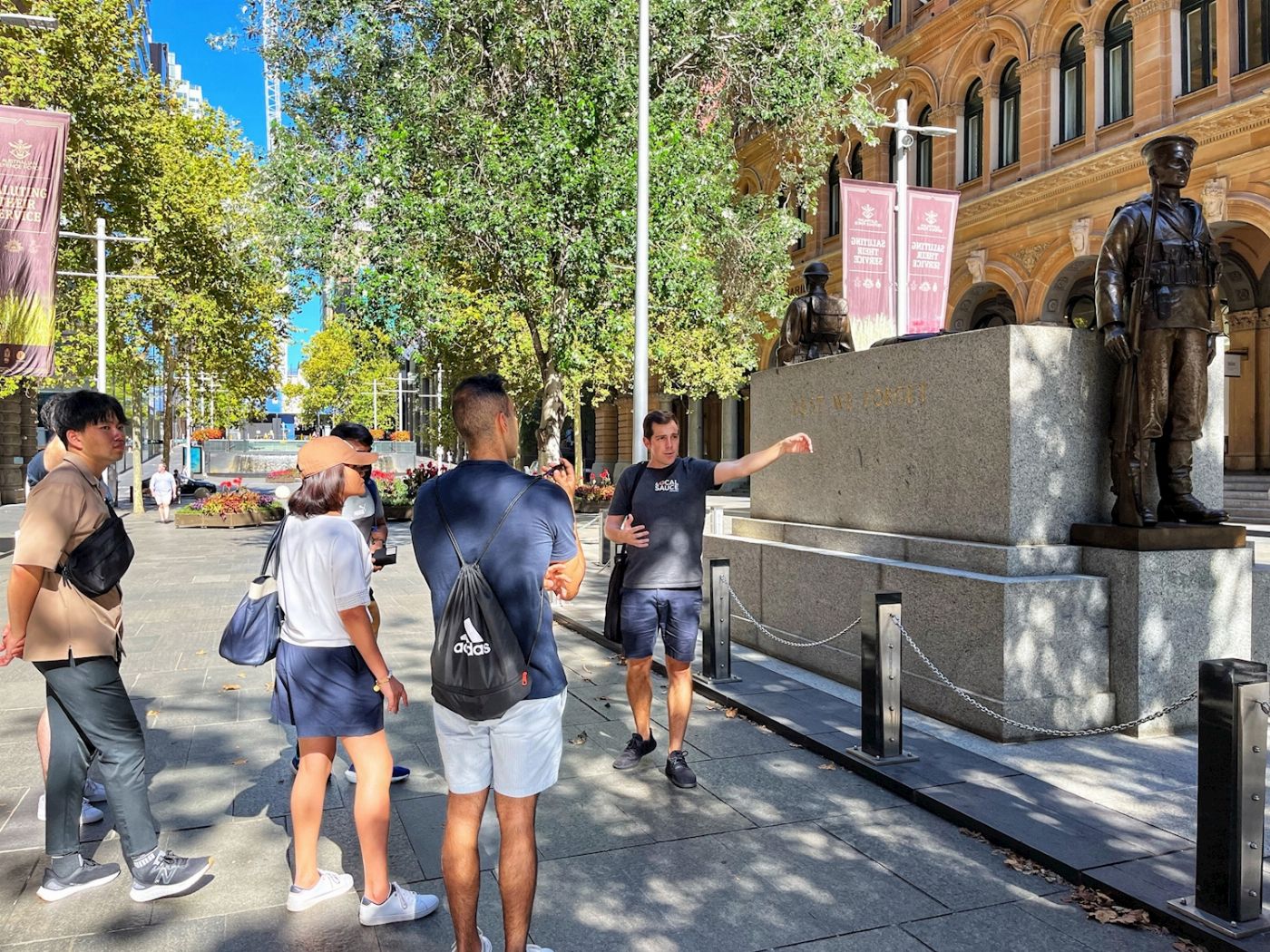 Local Sauce Tours Ultimate Sydney Walking Tour