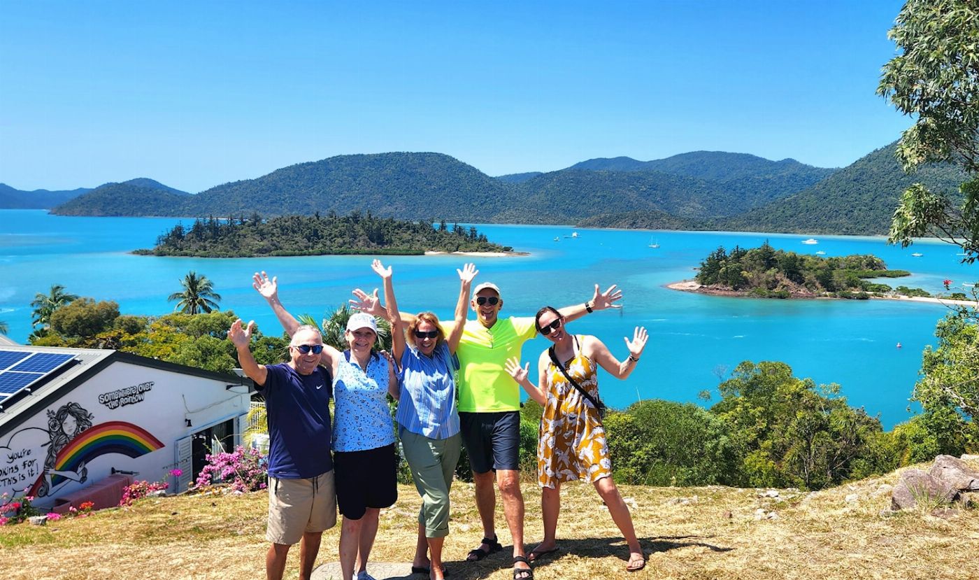 Driftwood Tours Airlie Beach Sightseeing & Highlights.
