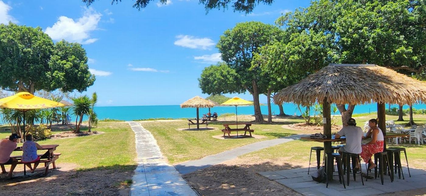 Driftwood Tours Coastal Beaches Escape-Dingo Beach & Cape Gloucester