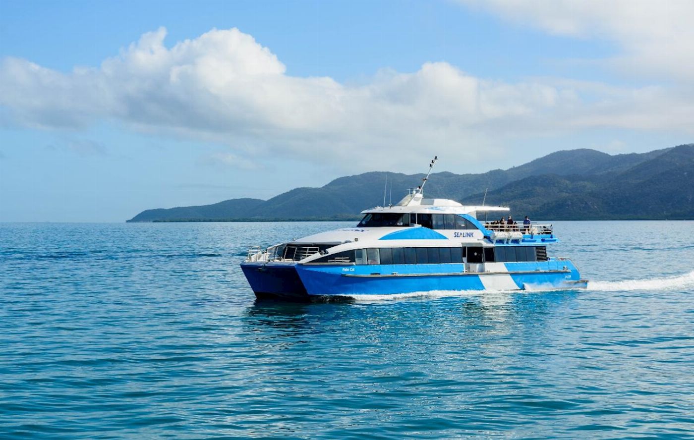 Sealink Magnetic Island Townsville <> Magnetic Island Return Ferry