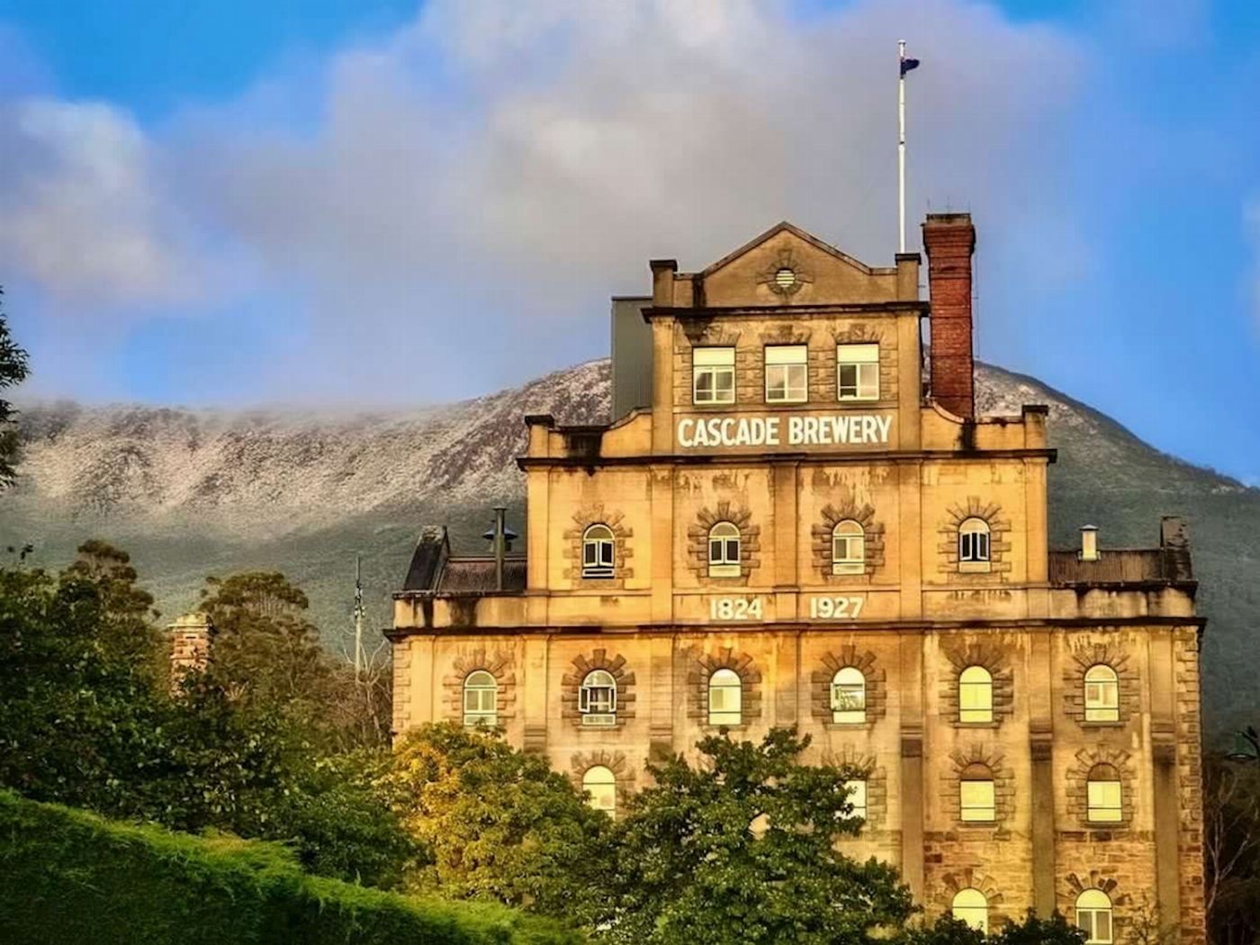 Tassie Tours Nipaluna (Hobart) Highlights