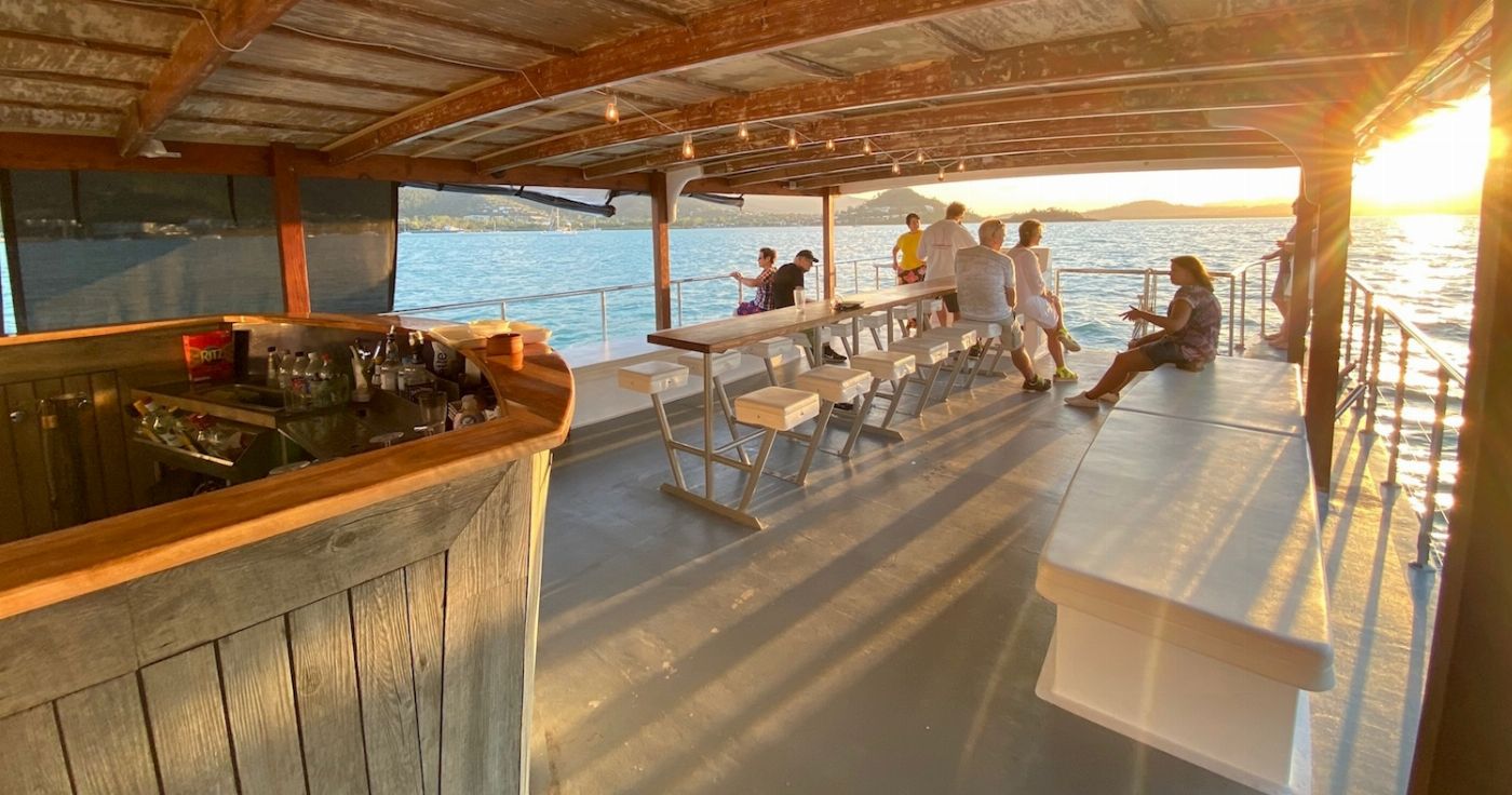Iconic Whitsunday Adventures Sundowner Cruise & Dine