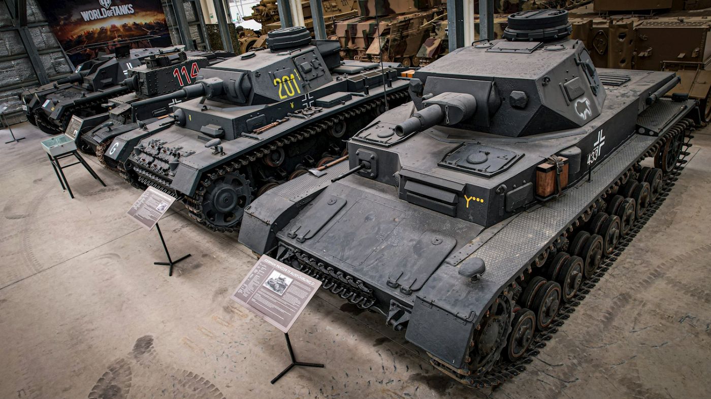 Down Under Tours Artillery Museum Half Day Afternoon Tour