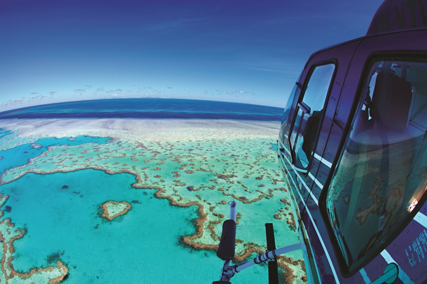 HeliReef Whitsunday 60 Min Heart Reef & Whitehaven