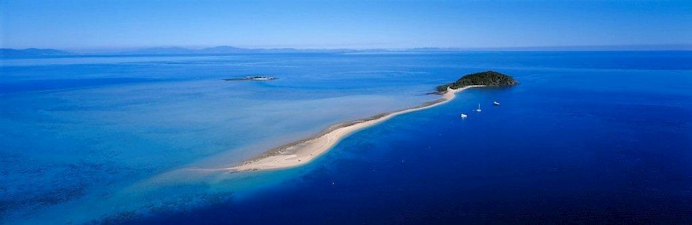 HeliReef Whitsunday Heart Reef Escapade