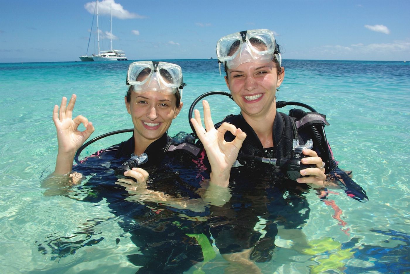 Ocean Spirit Cruises Ocean Spirit Michaelmas Cay Day Trip Snorkel (Per Person Family Rate)