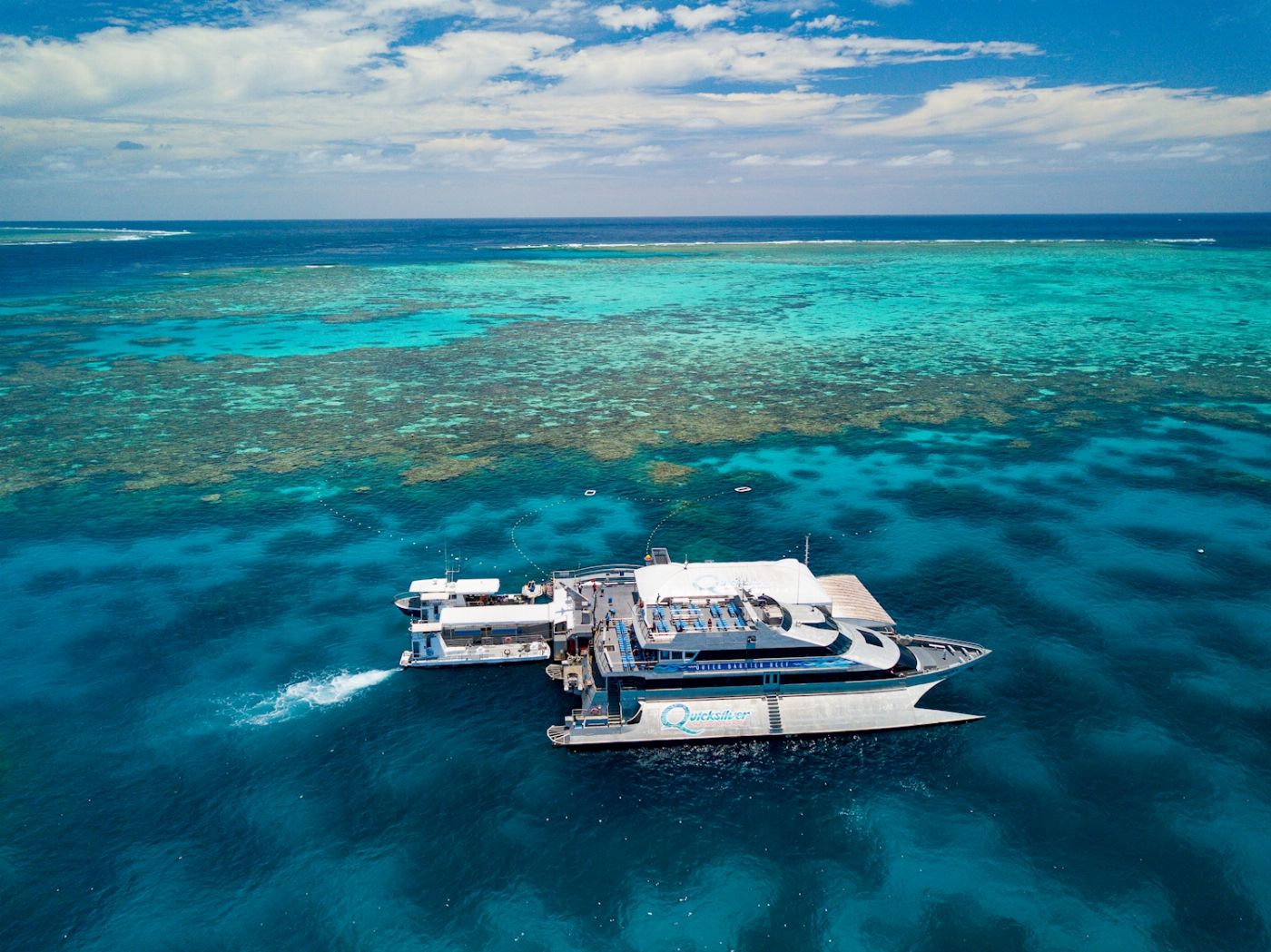 Quicksilver Cruises Quicksilver Agincourt Reef Pontoon Tour (Family Rate)