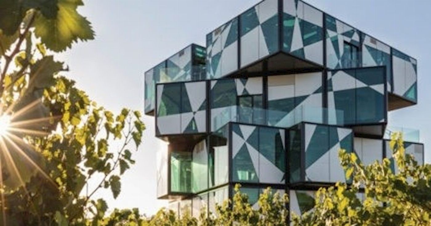 Hills Luxury Day Tours McLaren Vale and Historic Hahndorf Wine Tour