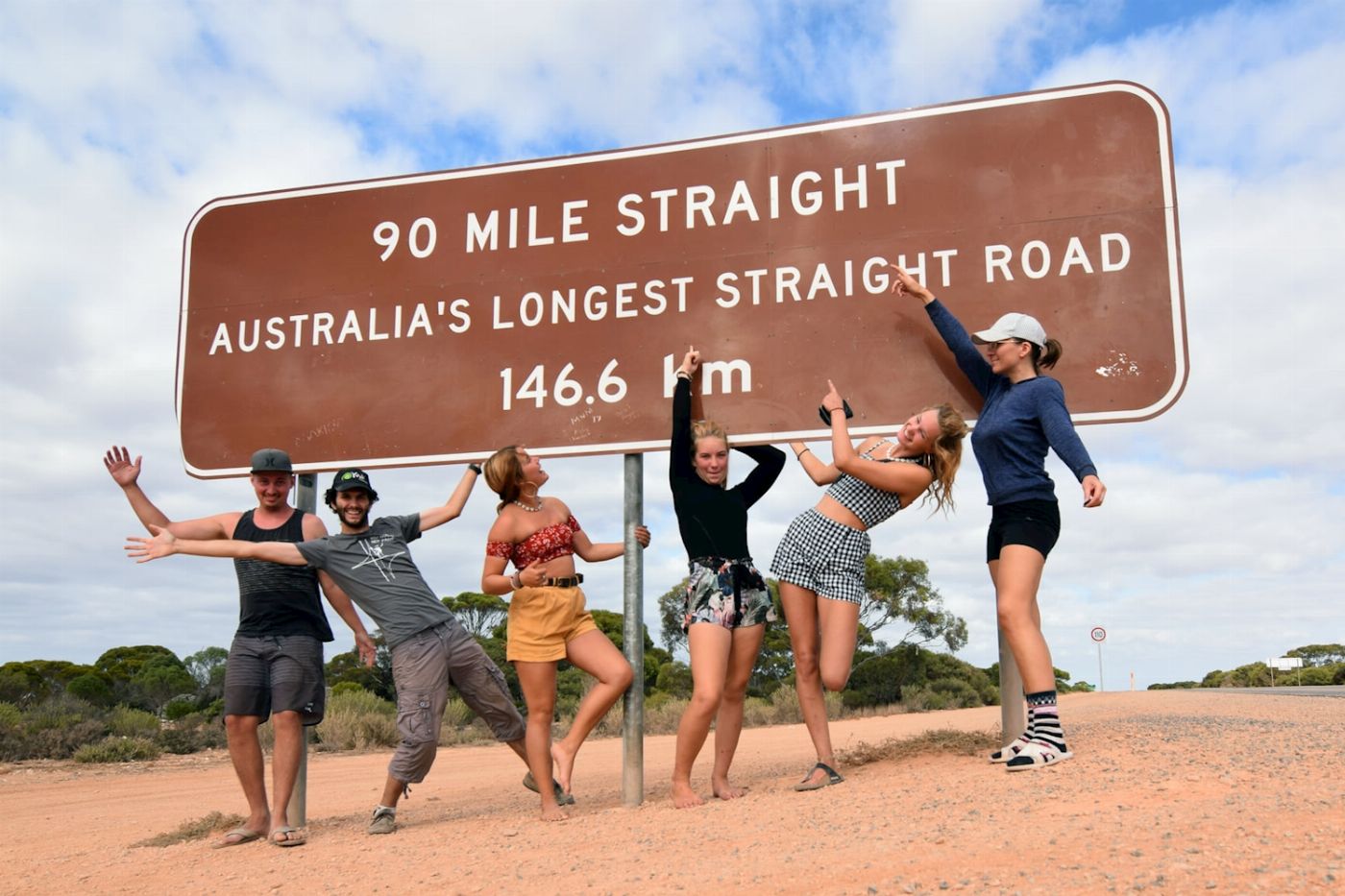Share Bus Melbourne to Perth