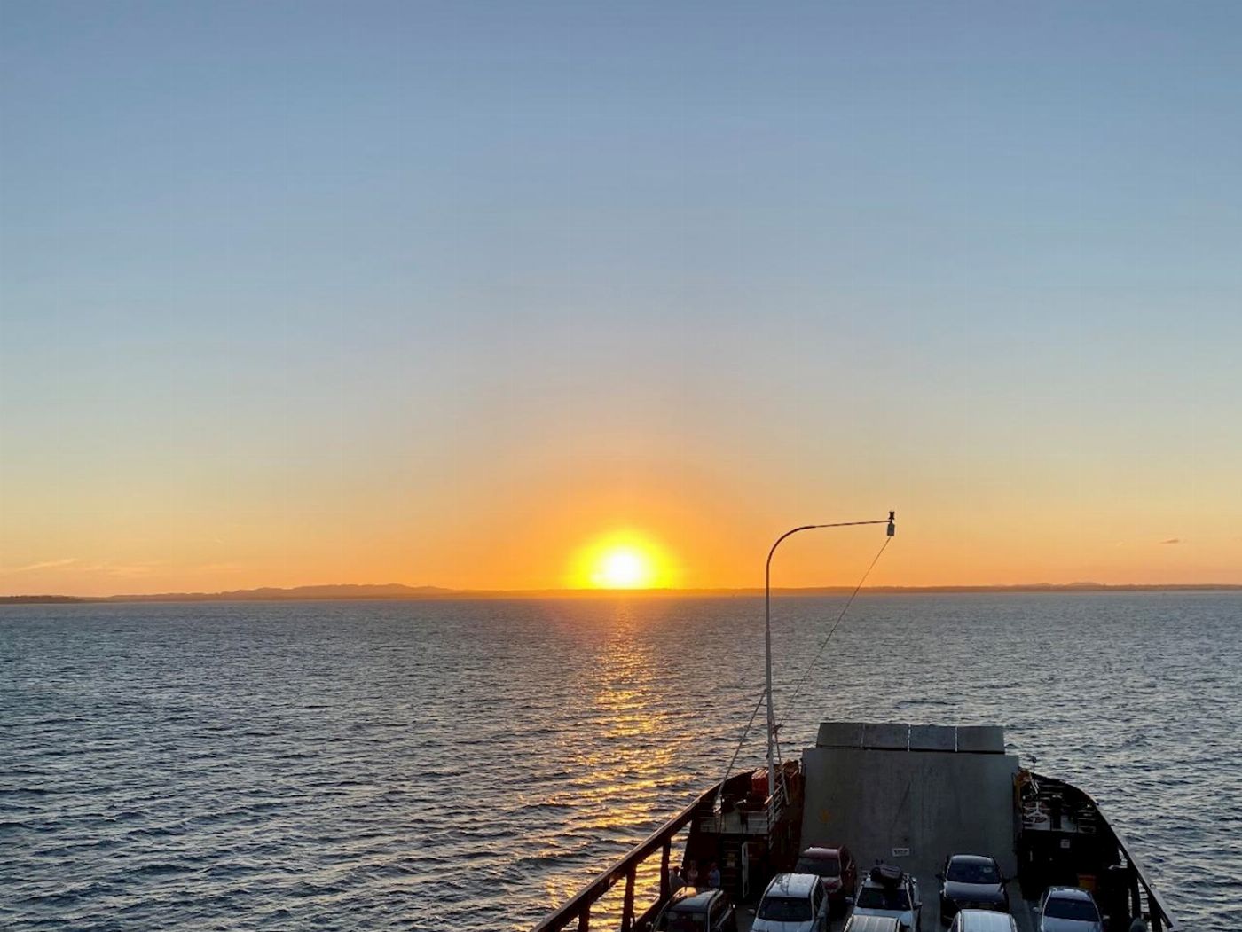 Hit The Road Tours North Stradbroke Island SUNSET Small Groups Tour from Brisbane