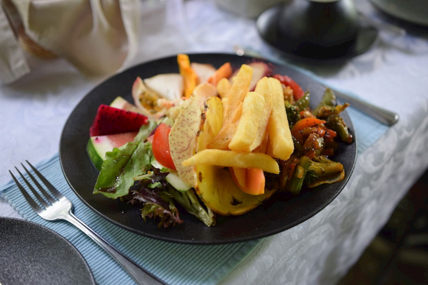 Daintree Experience Group of 4+ Rate: Beauty Valley Waterfall Wonderland Walk, Magical Swim and Gourmet Lunch