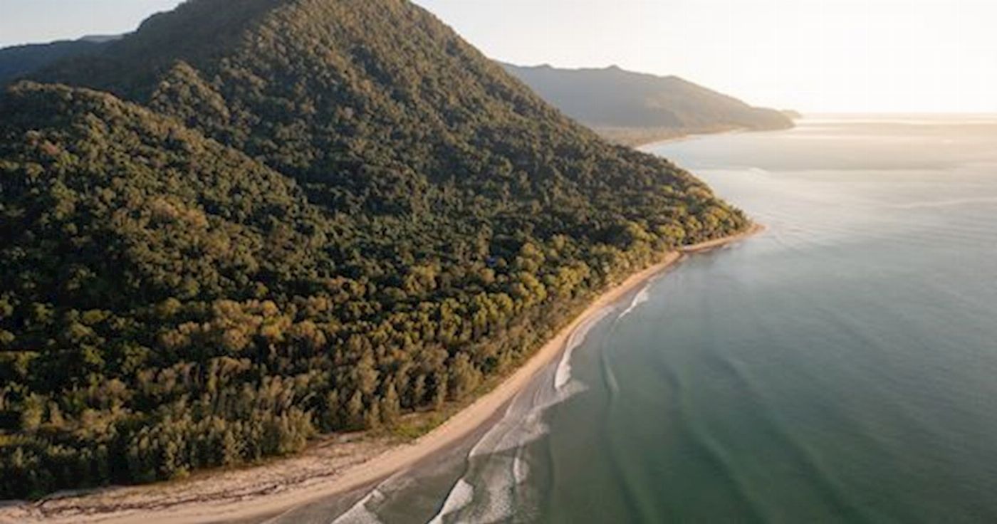 Daintree Experience Group of 4+ Rate - Beauty Valley Waterfall Walk, Magical Swim, Gourmet Lunch and Crocodile River Cruise