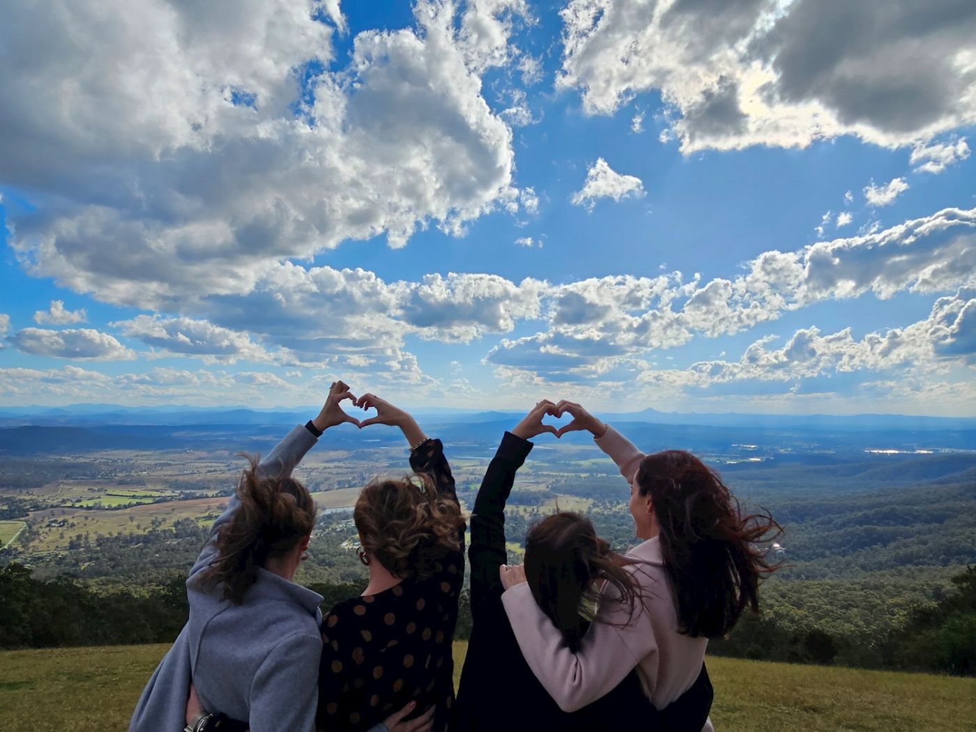 The Vino Bus Explore Tamborine Sightseeing - Departing Gold Coast