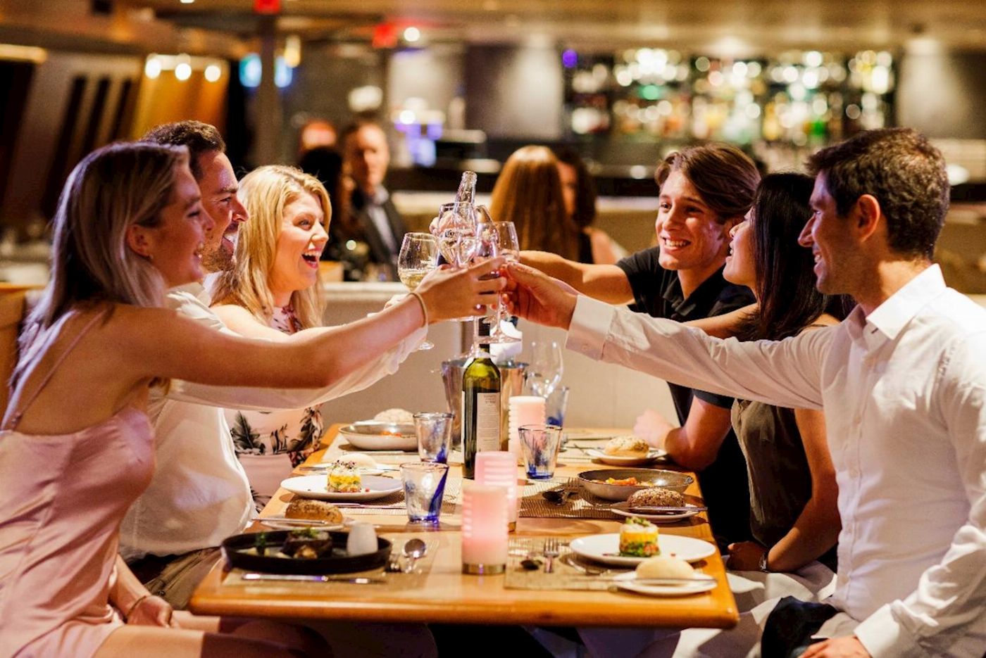 Captain Cook Cruises Sydney: Sunset Premium Dinner Cruise (4-Course)