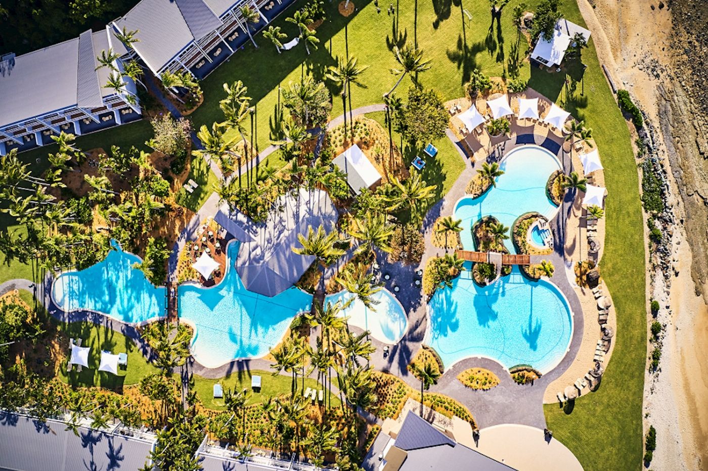 Cruise Whitsundays Daydream Island Escape - Full Day with 2 Course Salti Lunch Family (2A/2C)