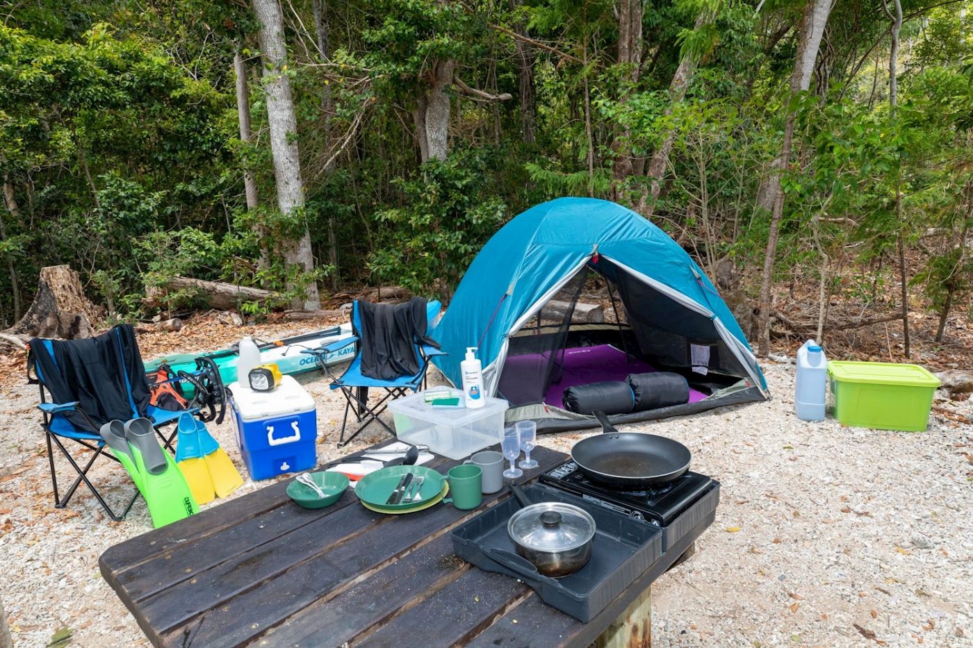 Whitsunday Island Camping Connection Camp kit for 2 people - 1 night