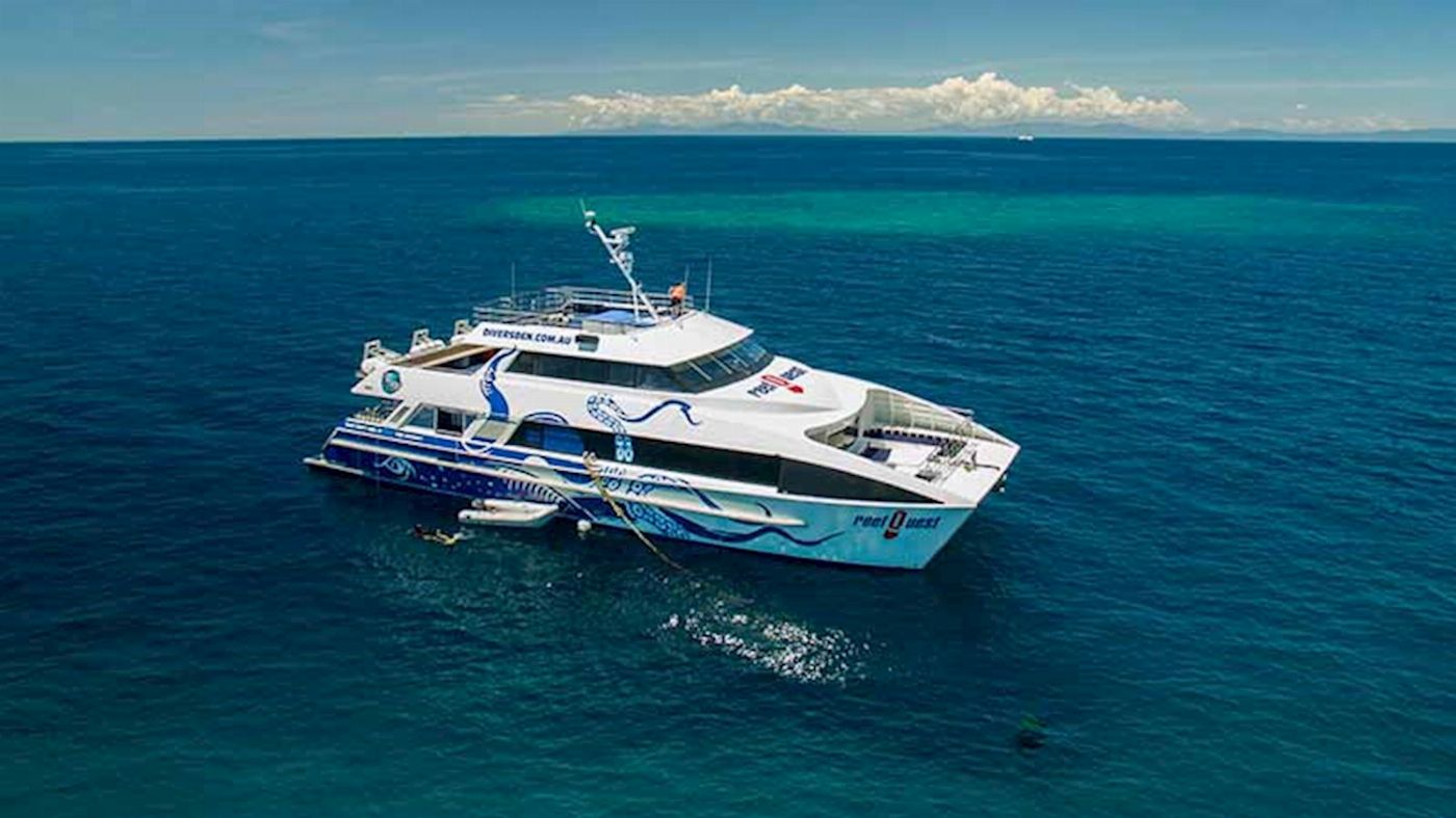 Divers Den AquaQuest Snorkel Special