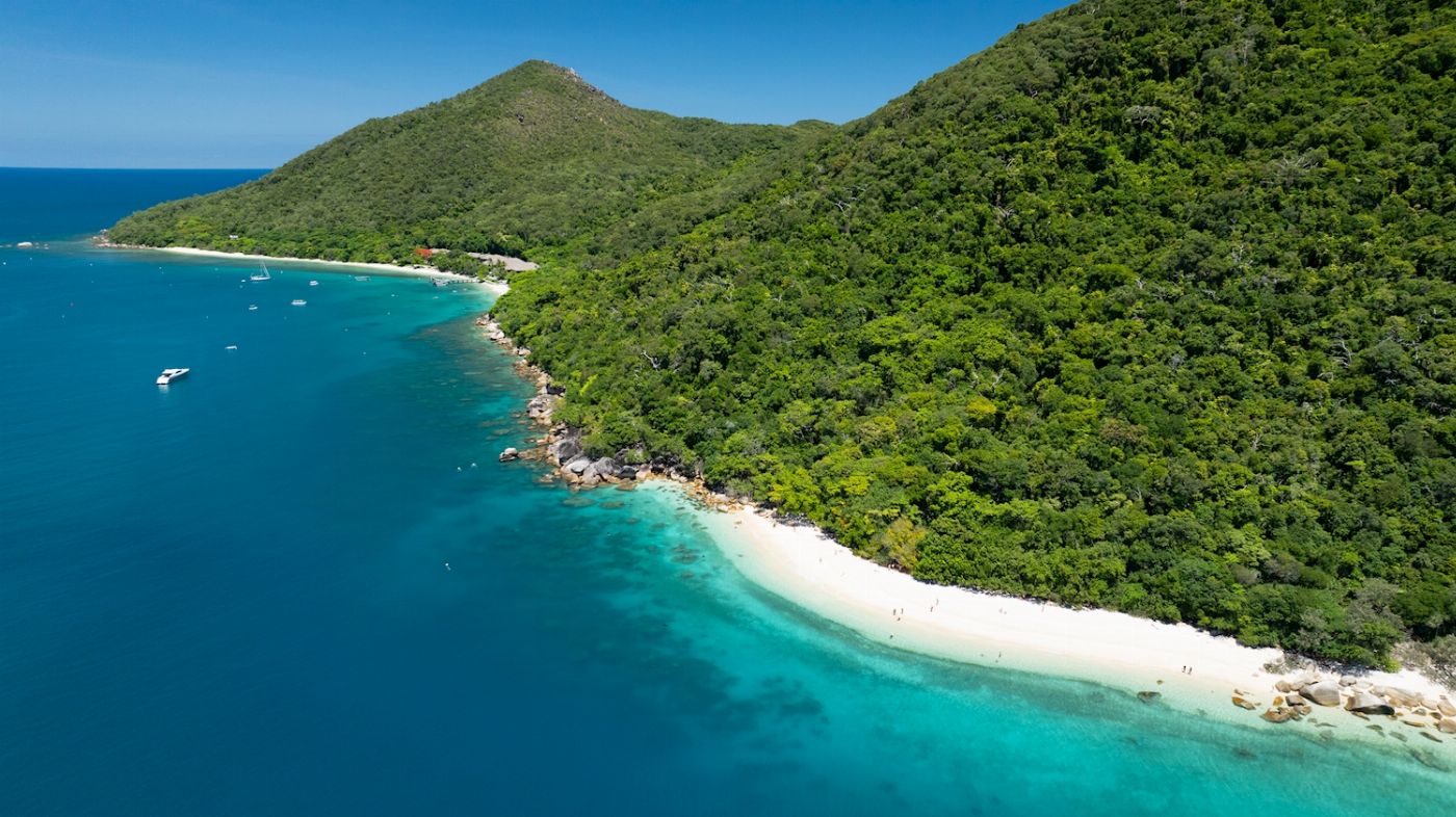Sunlover Reef Cruises SPECIAL - Fitzroy "Best of Island" - Ferry + Lunch + Snorkel Gear + Glass Bottom Boat - Until 31 March 2027