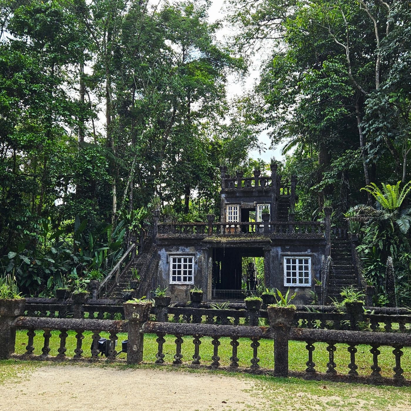 Northern Experience Eco Tours Premium Tablelands, Waterfalls & Paronella Park Rainforest Day Tour - From Cairns
